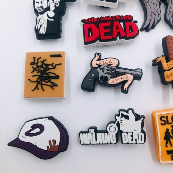 20pc The Walking Dead Shoe Charms - Zombie TWD Charm Set - Picture 5 of 5